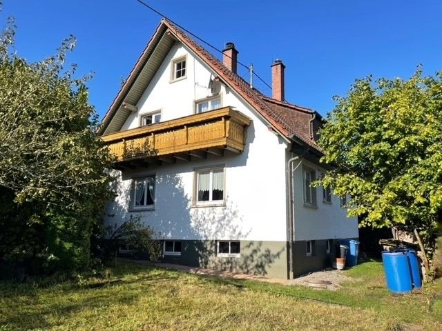 Einfamilienhaus zum Kauf 280.000 € 7 Zimmer 124 m²<br/>Wohnfläche 820 m²<br/>Grundstück Tannenstraße 6 Kappel VS-Kappel 78078