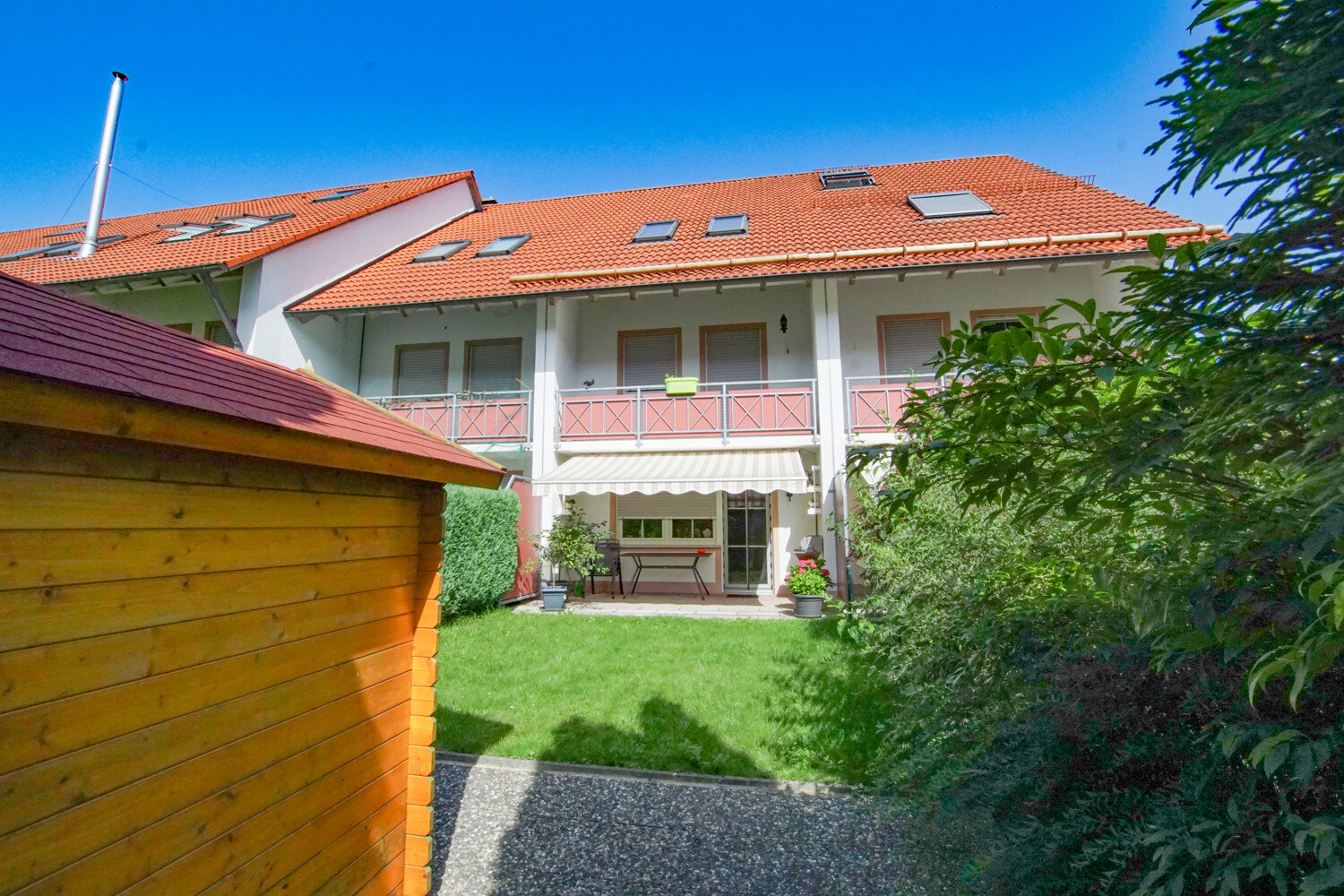 Reihenmittelhaus zum Kauf 550.000 € 6 Zimmer 130 m²<br/>Wohnfläche 135 m²<br/>Grundstück Buchloe Buchloe / Lindenberg 86807