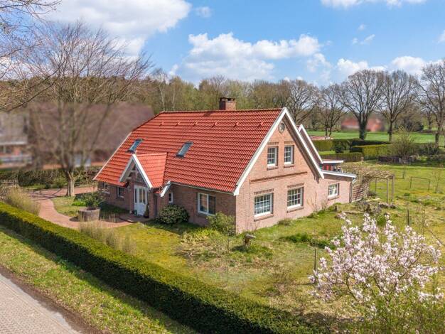 Einfamilienhaus zum Kauf 359.000 € 3 Zimmer 160 m² 2.973 m² Grundstück Wiesens Aurich 26605