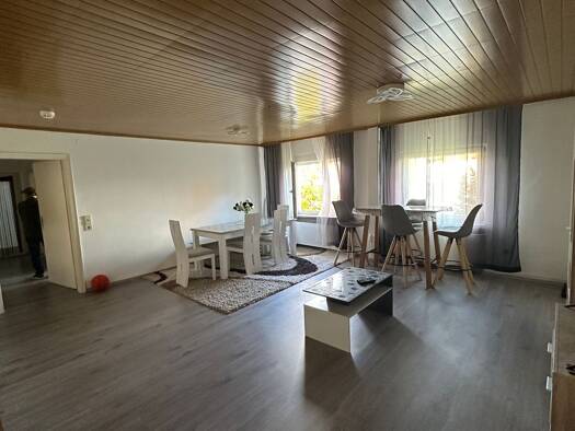 Wohnung zur Miete 930 € 2 Zimmer 70 m² Geschoss 1/3 frei ab 01.01.2026 West Ludwigsburg 71636