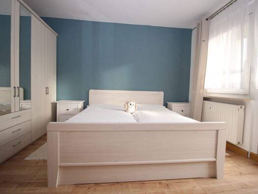 Wohnung zur Miete 360 € 2 Zimmer 49,7 m² 2. Geschoss frei ab sofort Karl-Marx-Straße 7c Pöhl 08543