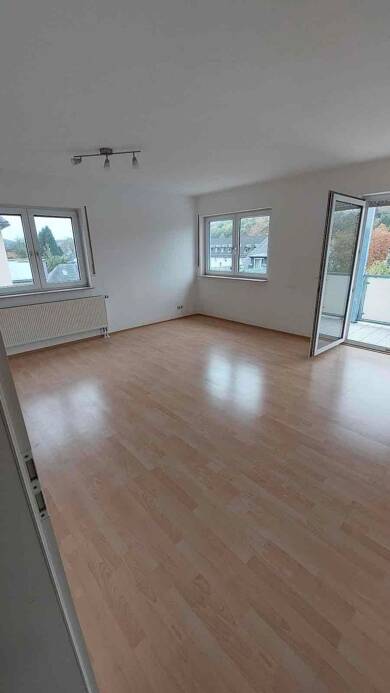 Wohnung zur Miete 730 € 2 Zimmer 73 m² Nauborner Straße Wetzlar 35578