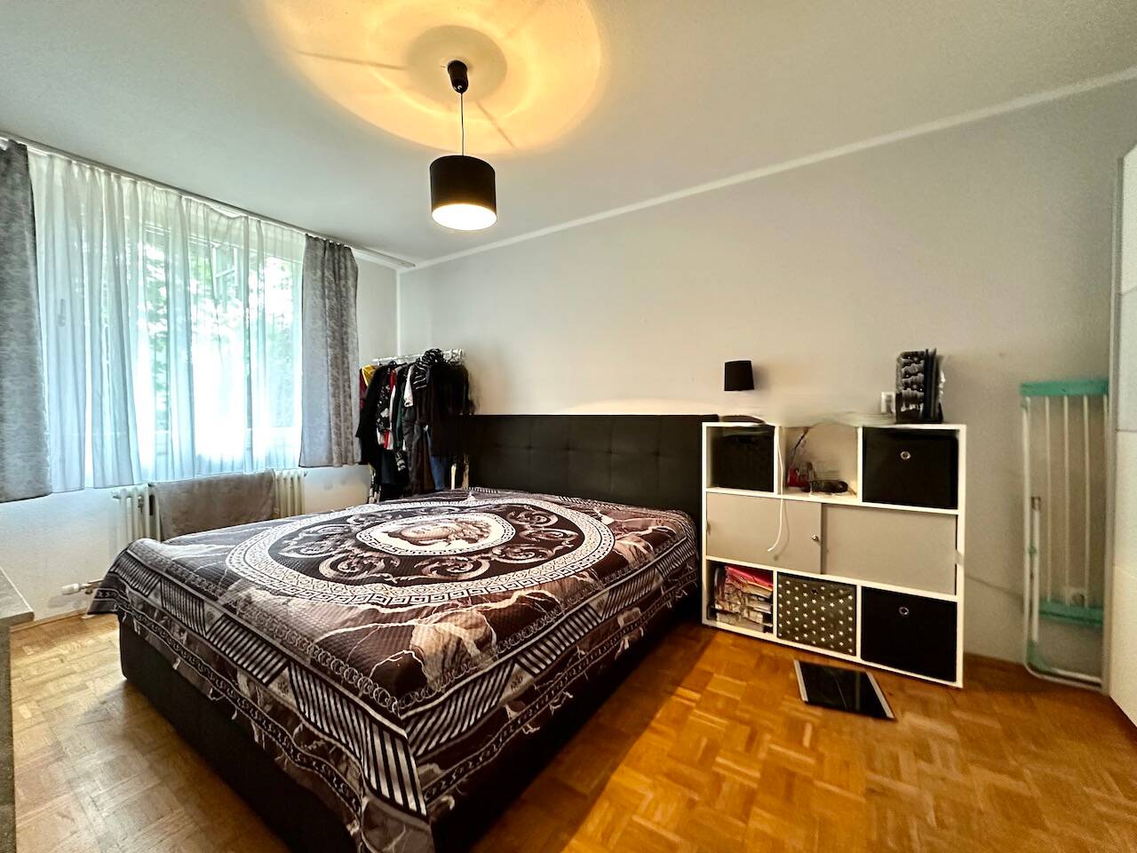 Property thumbnail 12