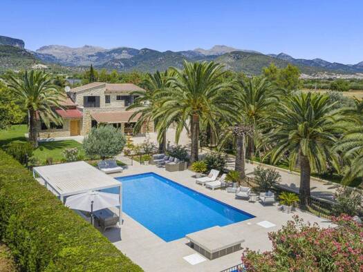 Landhaus zum Kauf 3.400.000 € 9 Zimmer 336 m² 8.300 m² Grundstück Binissalem 07350