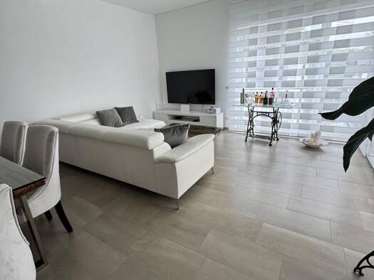 Wohnung zum Kauf provisionsfrei 320.000 € 2 Zimmer 74 m² Geschoss 1/2 frei ab sofort Aach 78267