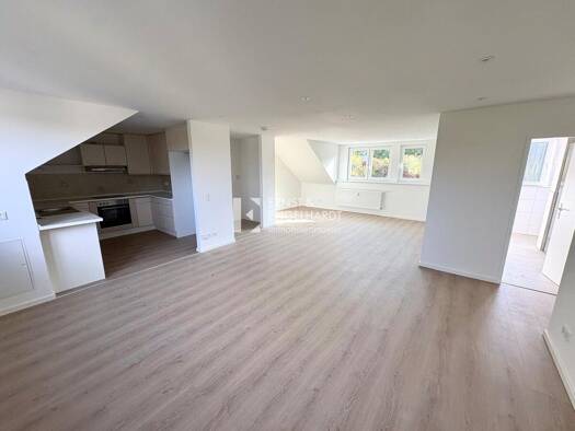 Wohnung zur Miete 820 € 3 Zimmer 91,5 m² 3. Geschoss Kitzingen Kitzingen 97318