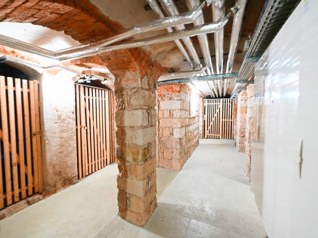 Property thumbnail 17