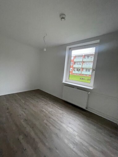 Wohnung zur Miete 545 € 2,5 Zimmer 71,2 m² frei ab 16.02.2025 Solterbeerenhof 18 Gallbergschule Schleswig 24837