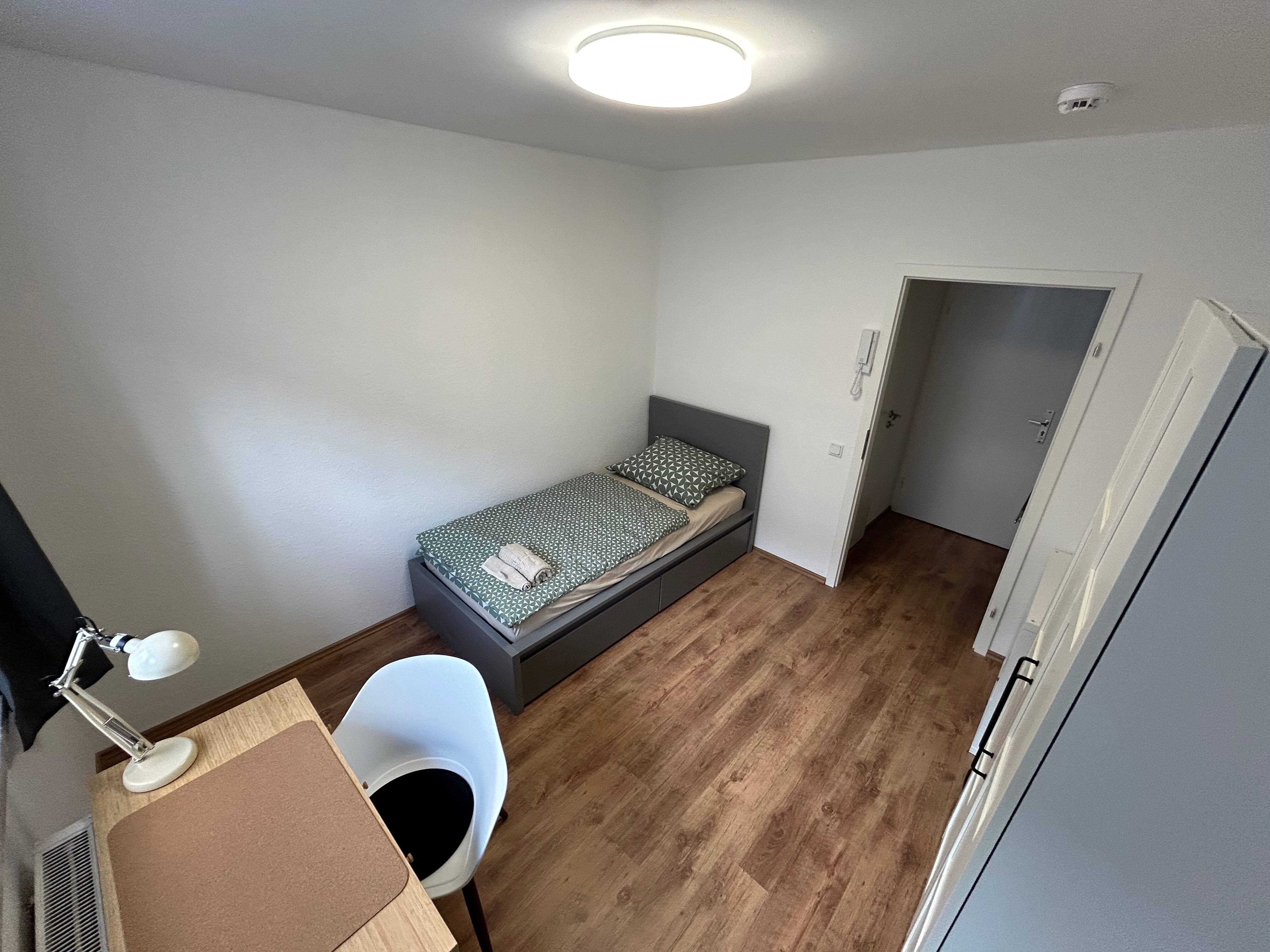 Property thumbnail 3