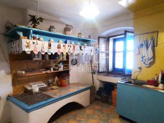 Wohnung zum Kauf 98.000 € 3 Zimmer 44 m² Cres Cres