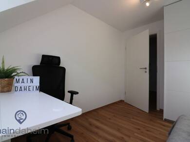 WG-Zimmer zur Miete - Erstbezug 530 € 11,3 m² 3. Geschoss frei ab sofort Würzburg 97074