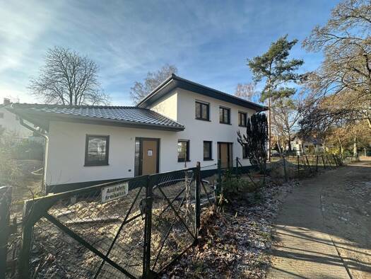 Wohnung zur Miete 995 € 2 Zimmer 45 m² Geschoss EG/1 frei ab 01.02.2026 Konradshöhe Berlin 13505