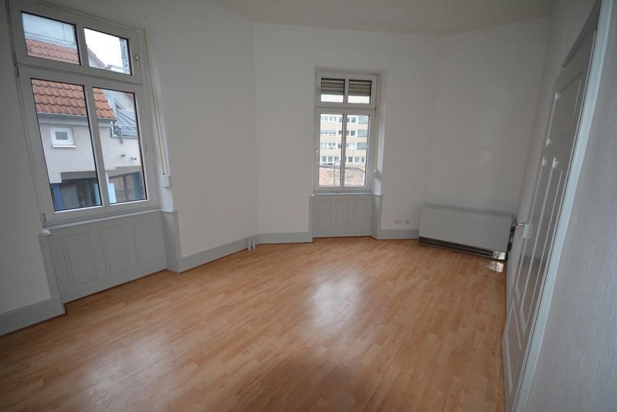 Wohnung zur Miete 800 € 3 Zimmer 82 m²<br/>Wohnfläche 2.<br/>Geschoss ab sofort<br/>Verfügbarkeit Innenstadt Neustadt Kernstadt 67433