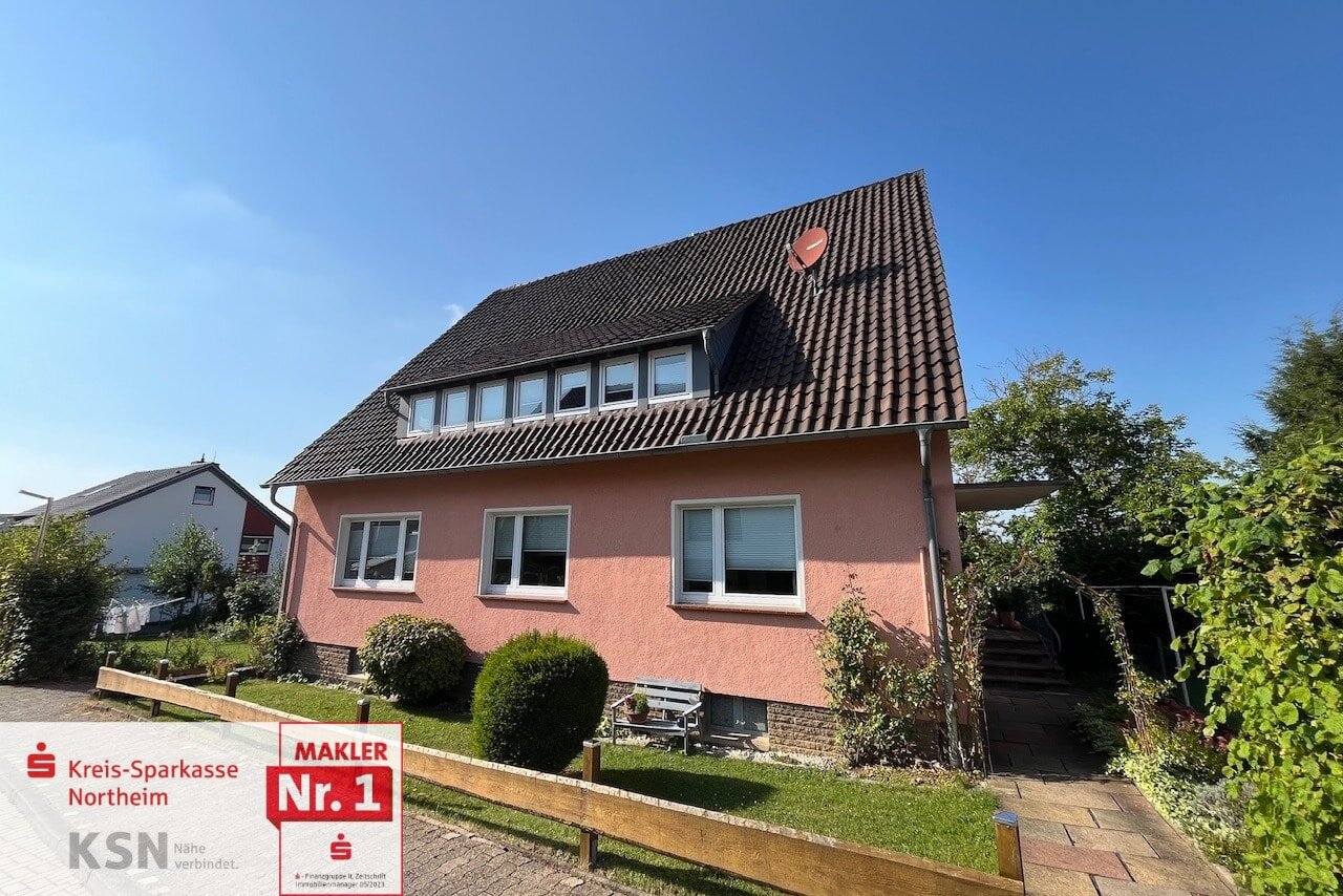 Mehrfamilienhaus zum Kauf 295.000 € 9 Zimmer 239 m²<br/>Wohnfläche 669 m²<br/>Grundstück Northeim Northeim 37154