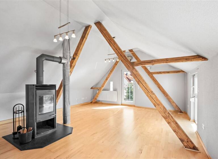 Einfamilienhaus zum Kauf 465.000 € 7 Zimmer 192 m²<br/>Wohnfläche 627 m²<br/>Grundstück ab sofort<br/>Verfügbarkeit Kemmern 96164