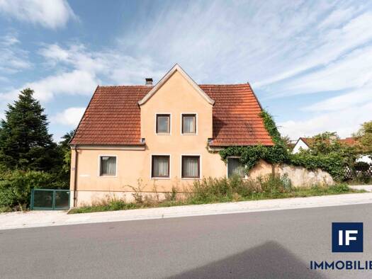 Einfamilienhaus zum Kauf 339.000 € 175 m² 1.395 m² Grundstück Domstraße 32 Rottershausen Oerlenbach 97714