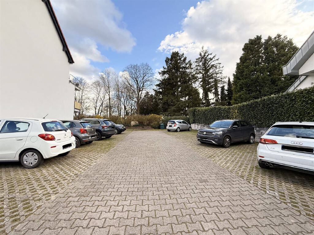 Immobilie in Sprendlingen - Wunderschöne 3 ZKB-Wohnung mit sonnigem Balkon in Top-Lage von Sprendlingen - Bild 2