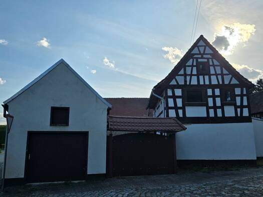 Einfamilienhaus zum Kauf provisionsfrei 38.500 € 5 Zimmer 111 m² 501 m² Grundstück frei ab sofort Schulwinkel 6 Unternessa Teuchern 06682