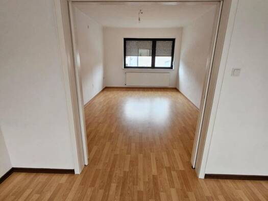 WG-Zimmer zur Miete 780 € 3 Zimmer 81 m² Geschoss 1/3 frei ab 01.05.2026 Neuforweiler Saarlouis 66740