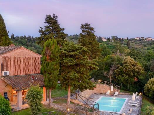 Haus zum Kauf 1.350.000 € 350 m² Volterra 56048