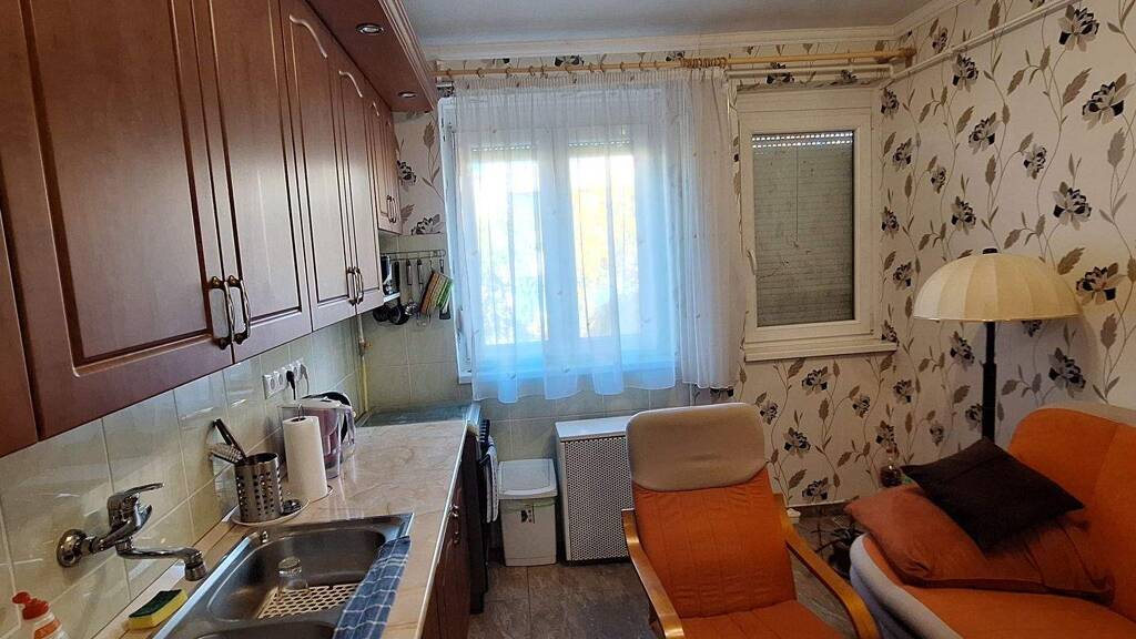 Studio zum Kauf 158.900 € 3 Zimmer 85 m² 3. Geschoss frei ab sofort Siófok 8600