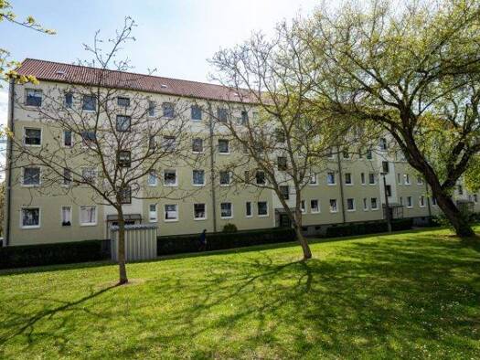Wohnung zur Miete 340 € 3 Zimmer 61,8 m² EG German-Titow-Str. 5 Aschersleben 06449
