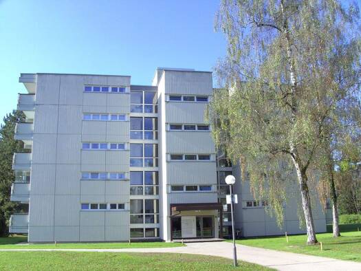 Wohnung zum Kauf provisionsfrei 240.000 € 2,5 Zimmer 52,5 m² 1. Geschoss Bad Reichenhall 83435