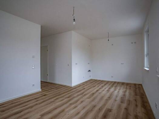 Wohnung zur Miete - Erstbezug nur mit Wohnberechtigungsschein 823 € 3 Zimmer 71,6 m² 1. Geschoss frei ab 01.03.2026 Eidechsenweg 7 Staaken Berlin 13591