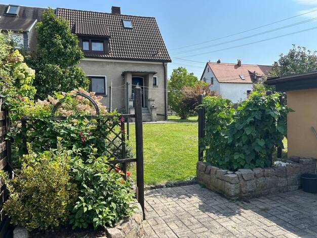 Doppelhaushälfte zum Kauf 169.000 € 4 Zimmer 80 m² 540 m² Grundstück Grumbach Wilsdruff 01723