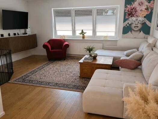 Mehrfamilienhaus zum Kauf provisionsfrei 485.000 € 8 Zimmer 216 m² 600 m² Grundstück frei ab 15.10.2026 Holz Heusweiler 66265