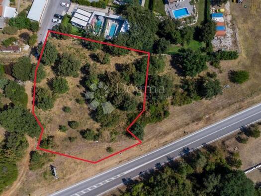 Wohn- und Gewerbegrundstück zum Kauf 270.000 € Baderna, Poreč Poreč 52440