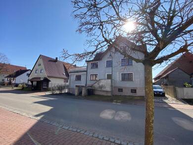 Haus zum Kauf 384.500 € 7 Zimmer 160 m² 958 m² Grundstück frei ab sofort Dettingen Gerstetten 89547