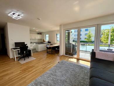 Wohnung zur Miete 1.130 € 2 Zimmer 72,3 m² Geschoss 1/3 frei ab 01.08.2025 Heidingsfeld Würzburg 97084