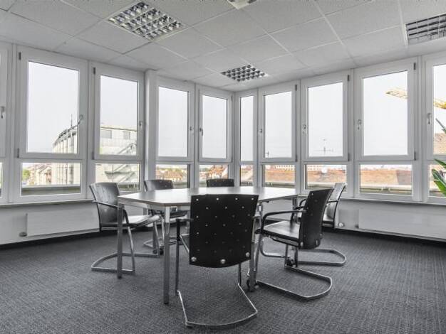 Bürofläche zur Miete 669 € 70 m² Bürofläche teilbar von 20 m² bis 70 m² Fuerther Strasse 27 Rosenau Nürnberg 90429