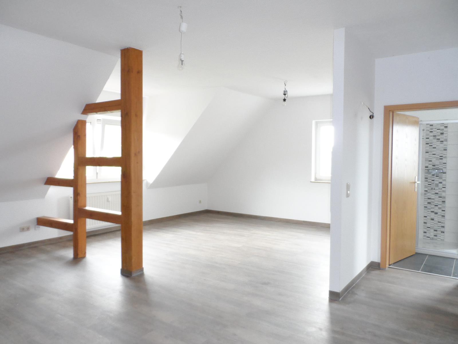 Wohnung zur Miete 330 € 2 Zimmer 55 m²<br/>Wohnfläche Auf dem Terlich 1 Lemnitz Lemnitz 07819