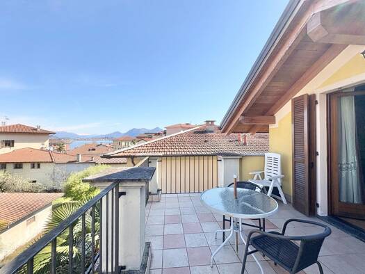 Einfamilienhaus zum Kauf 570.000 € 5 Zimmer 339 m² frei ab sofort via nicola  della casa Baveno 28831