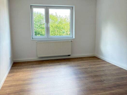 Wohnung zur Miete 300 € 1 Zimmer 60 m² Geschoss 3/4 frei ab sofort Neuburger Straße 58 a Haidenhof-Nord Passau 94032