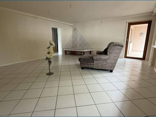 Wohnung zum Kauf provisionsfrei 415.000 € 3 Zimmer 99 m² 1. Geschoss Berghausen Pfinztal / Berghausen 76327