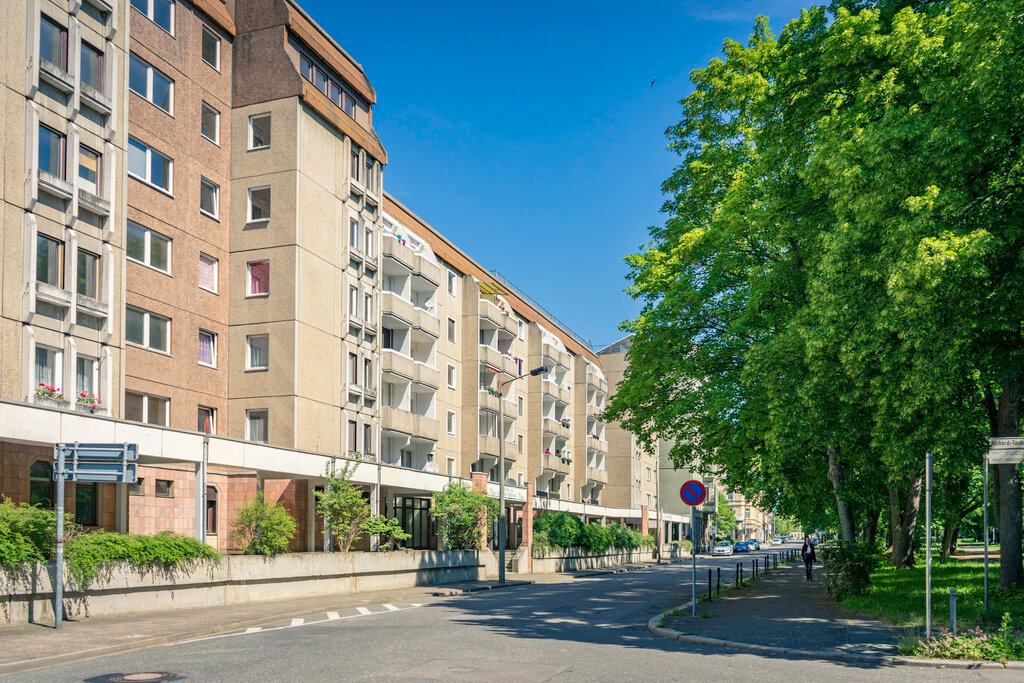 Wohnung zur Miete 320 € 3 Zimmer 54,4 m²<br/>Wohnfläche 4.<br/>Geschoss 01.12.2024<br/>Verfügbarkeit Karl-Liebknecht-Str. 17a Zentrum 016 Chemnitz 09111