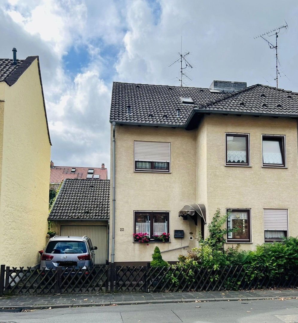 Doppelhaushälfte zum Kauf provisionsfrei 599.000 € 6 Zimmer 160 m²<br/>Wohnfläche 250 m²<br/>Grundstück 01.04.2025<br/>Verfügbarkeit Bürgel Offenbach 63075