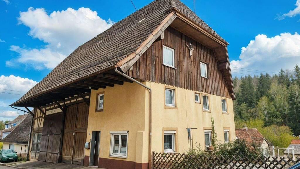 Haus zum Kauf 245.000 € 6 Zimmer 83,7 m² 269 m² Grundstück Talheim Horb am Neckar 72160