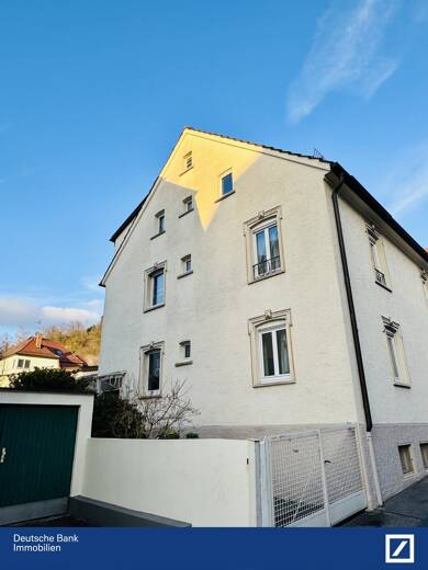 Stadthaus zum Kauf 647.000 € 9 Zimmer 182 m² 299 m² Grundstück frei ab 01.08.2025 Obertürkheim Stuttgart 70329