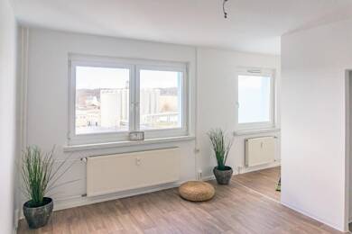 Wohnung zur Miete 221 € 1 Zimmer 32,4 m² 8. Geschoss Georgstr. 26 Zentrum 011 Chemnitz 09111