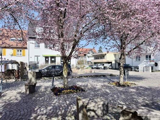 Haus zum Kauf 1.150.000 € 9 Zimmer 276 m² 345 m² Grundstück Bad Krozingen 79189