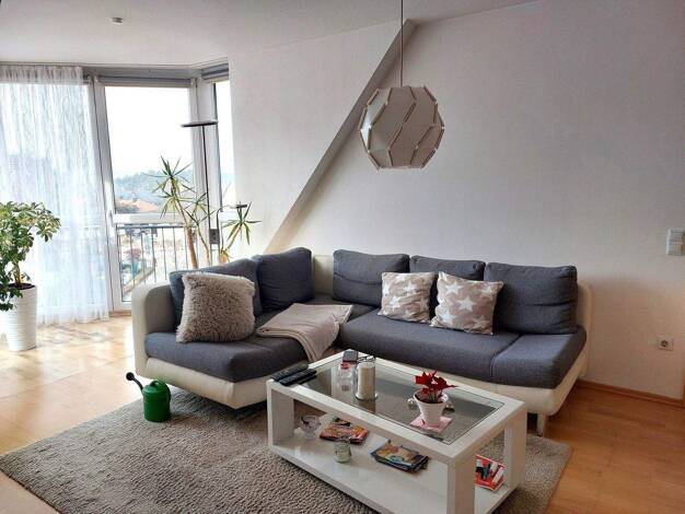 Wohnung zum Kauf 149.000 € 2 Zimmer 63,7 m² Forth Eckental 90542