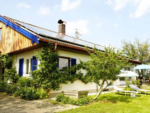 Haus zur Miete Wohnen auf Zeit 2.550 € 5 Zimmer 140 m² frei ab sofort Stetten Rimsting 83253