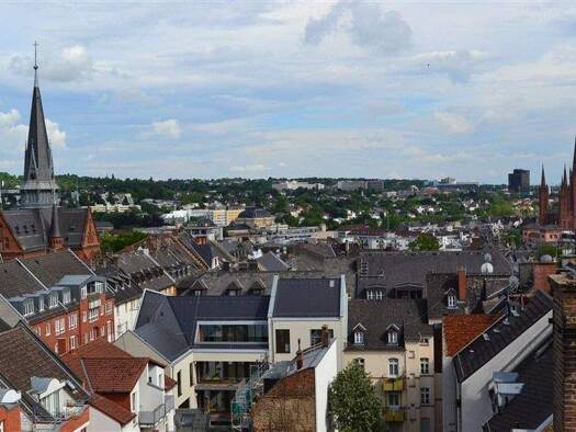 Wohnung zur Miete 1.580 € 3 Zimmer 160 m² 3. Geschoss frei ab 15.12.2025 Röderstrasse Wiesbaden 65183