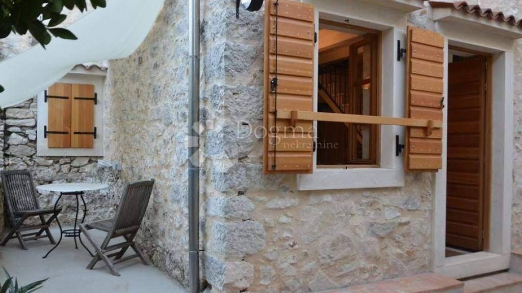 Haus zum Kauf 189.000 € 3 Zimmer 87 m² Mali Losinj