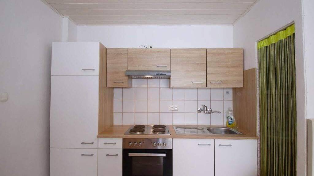 Hotel zur Miete 217 € 15 Zimmer 1 Bett Leoben 8700