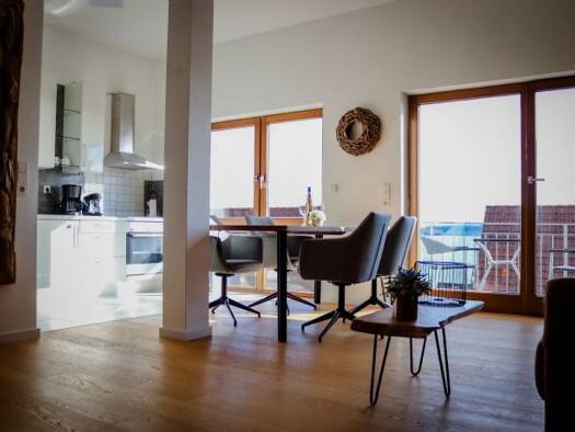 Studio zur Miete 950 € 2 Zimmer 64 m² 1. Geschoss frei ab sofort Bergstraße 38 Unteruhldingen Uhldingen-Mühlhofen 88690